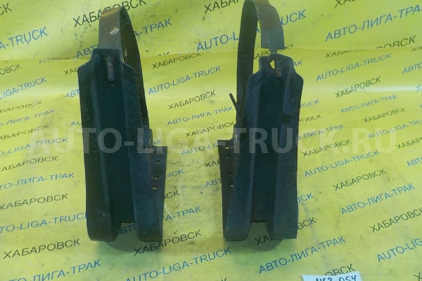 Крепление бака Nissan Atlas TD27 Крепление бака TD27 1996  17421-09T00