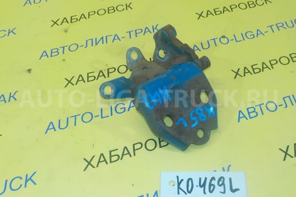 Крепление двери Mitsubishi Canter Крепление двери MC148975 Крепление двери Mitsubishi Canter Крепление двери MC148975