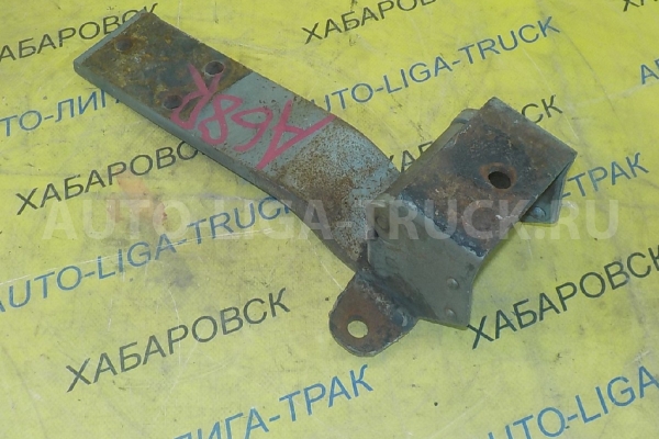 Крепление двери Nissan Atlas TD25 Крепление двери TD25 1998  82400-0T102