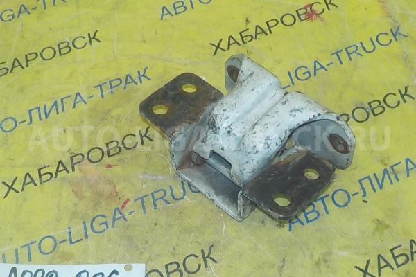 Крепление двери Nissan Atlas TD27 Крепление двери TD27 1994  80400-0T000