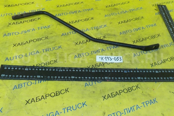 Крепление радиатора Mitsubishi Canter 4D35 Крепление радиатора 4D35   ME290363