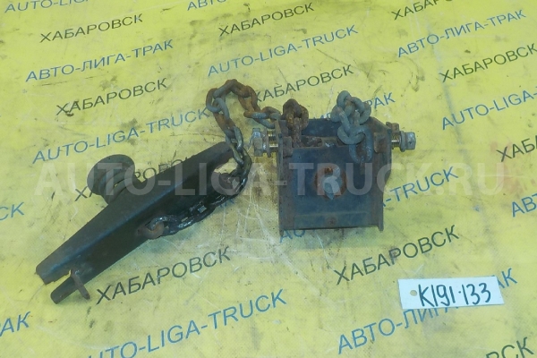 Крепление запасного колеса Mitsubishi Canter 4M50 Крепление запасного колеса 4M50 2005  MC445606