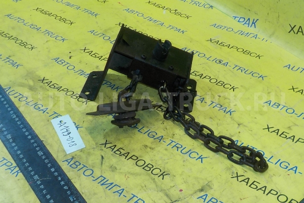 Крепление запасного колеса Nissan Atlas TD27 Крепление запасного колеса TD27 1993  57210-2T00A