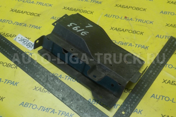 Кроншейн-крепление Isuzu Elf 4BC2 Кроншейн-крепление  1985  8-94101-540-4