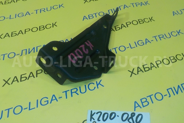 Кроншейн-крепление Mitsubishi Canter 4D33 Кроншейн-крепление 4D33 1999 MC139321 Кроншейн-крепление Mitsubishi Canter 4D33 Кроншейн-крепление 4D33 1999 MC139321