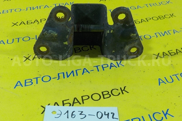Кронштейн амортизатора Isuzu Elf 4HG1 Кронштейн амортизатора 4HG1 1999 8-97031-383-2 Кронштейн амортизатора Isuzu Elf 4HG1 Кронштейн амортизатора 4HG1 1999 8-97031-383-2