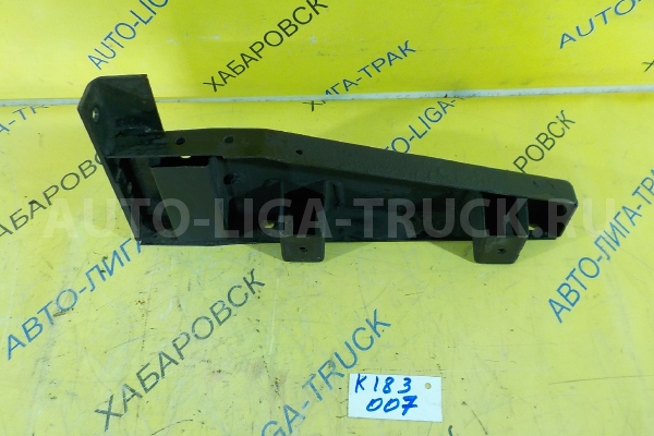 Крепление бака Mitsubishi Canter Крепление бака 4M40 1996  MC123655