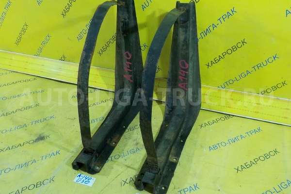 Крепление бака Nissan Atlas FD42 Крепление бака FD42 1992  17421-0T012