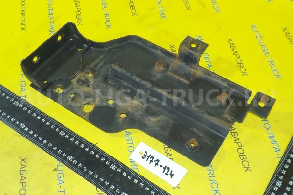 Кронштейн Isuzu Elf 4HF1 Кронштейн 4HF1 1996  8-97035-781-4