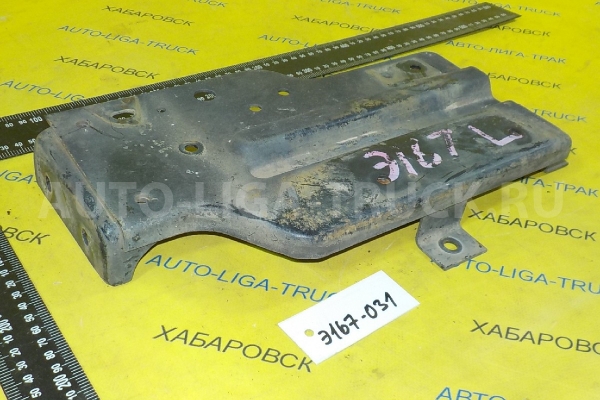 Кронштейн Isuzu Elf 4HF1 Кронштейн 4HF1 1995  8-97035-781-4