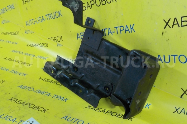 Кронштейн Isuzu Elf 4HF1 Кронштейн 4HF1 1997  8-97040-139-4