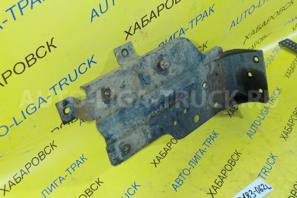 Кронштейн Isuzu Elf 4HF1 Кронштейн 4HF1 1997  8-97040-140-2