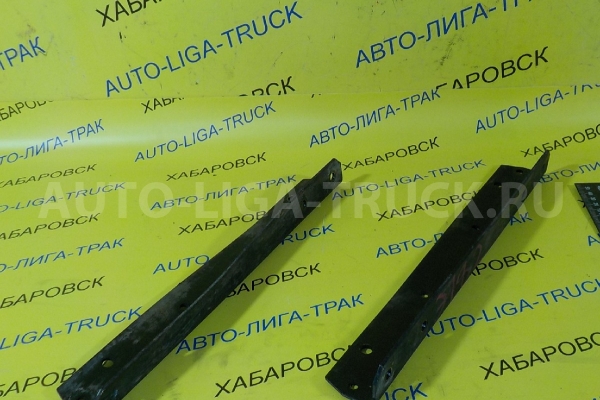 Кронштейн Isuzu Elf 4HF1 Кронштейн 4HF1 1997  8-94116-145-1