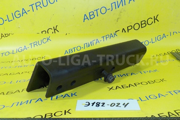 Кронштейн Isuzu Elf 4HF1 Кронштейн 4HF1 1997  8-97075-607-0