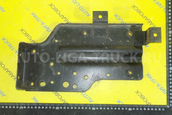 Кронштейн Isuzu Elf 4HG1 Кронштейн 4HG1 2001  8-97035-781-5