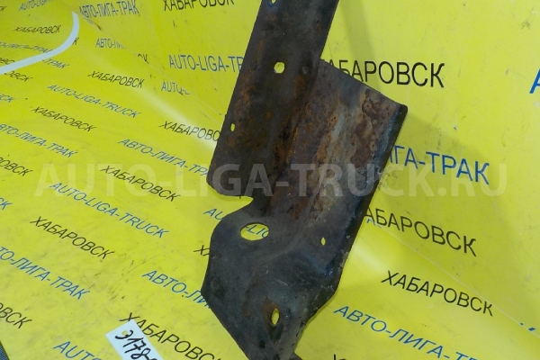 Кронштейн Isuzu Elf 4HG1 Кронштейн 4HG1 1996  8-97035-779-5