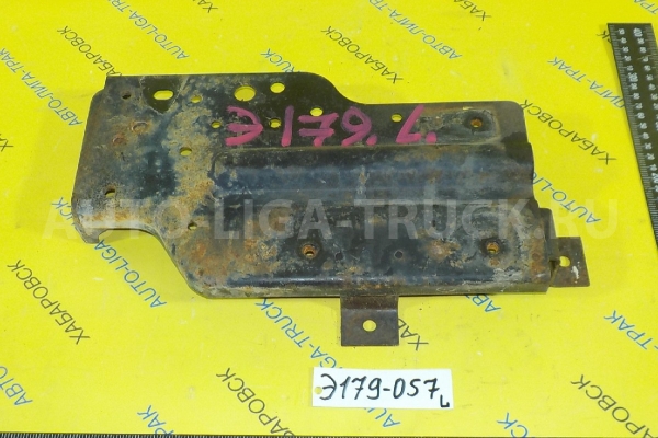 Кронштейн Isuzu Elf 4HG1 Кронштейн 4HG1 2001  8-97035-781-5