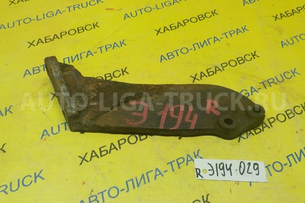 Кронштейн Isuzu Elf 4JB1 Кронштейн 4JB1 1988 ALT-000903 Кронштейн Isuzu Elf 4JB1 Кронштейн 4JB1 1988 ALT-000903