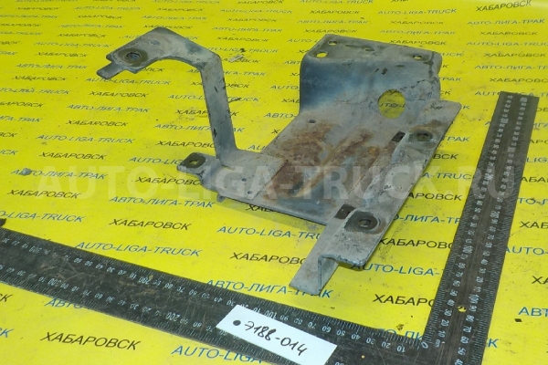 Кронштейн Isuzu Elf 4JG2 Кронштейн 4JG2 1997 8-97035-778-4 Кронштейн Isuzu Elf 4JG2 Кронштейн 4JG2 1997 8-97035-778-4