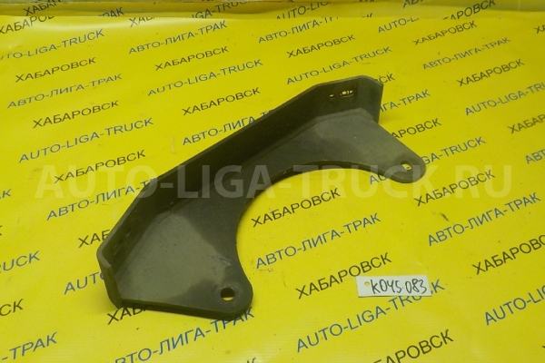 Кронштейн КПП Mitsubishi Canter 4M40 Кронштейн КПП 4M40   MC128092