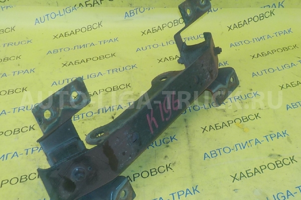 Кронштейн КПП Mitsubishi Canter 4M51 Кронштейн КПП 4M51 2000  MC122520