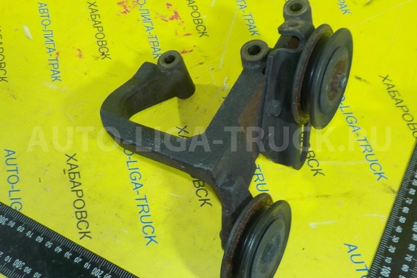 Кронштейн Mazda Titan 4HF1 Кронштейн 4HF1 2001  