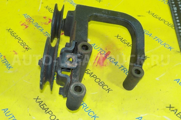 Кронштейн Mazda Titan 4HF1 Кронштейн 4HF1 2001  