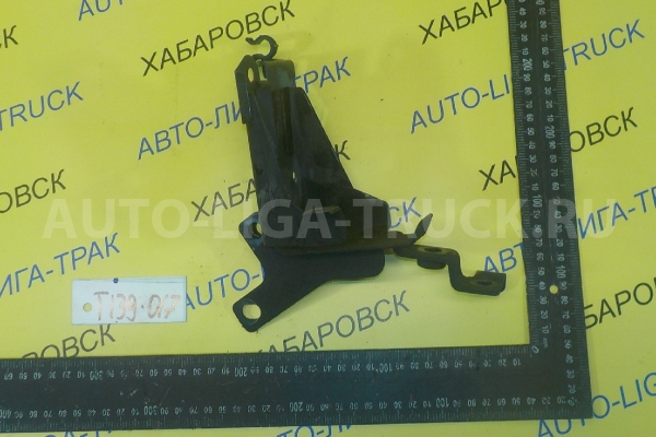 Кронштейн Mazda Titan TF Кронштейн TF 2001  W627-32-530D