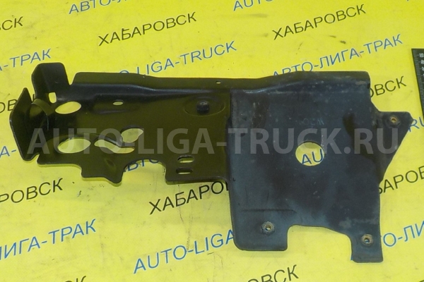 Кронштейн Mazda Titan TF Кронштейн TF 1998  W201-51-8R0B
