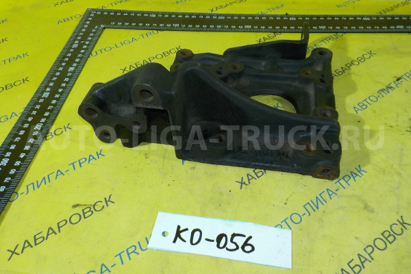 Кронштейн Mitsubishi Canter Кронштейн    ME013441