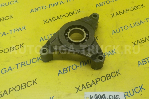 Кронштейн Mitsubishi Canter Кронштейн    ME241227
