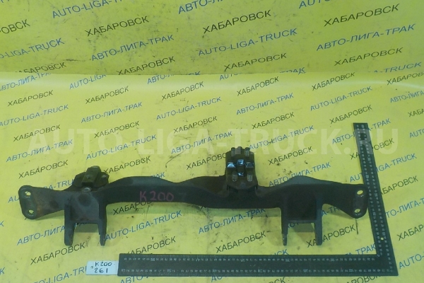 Кронштейн Mitsubishi Canter 4D33 Кронштейн 4D33 1999  MC063629