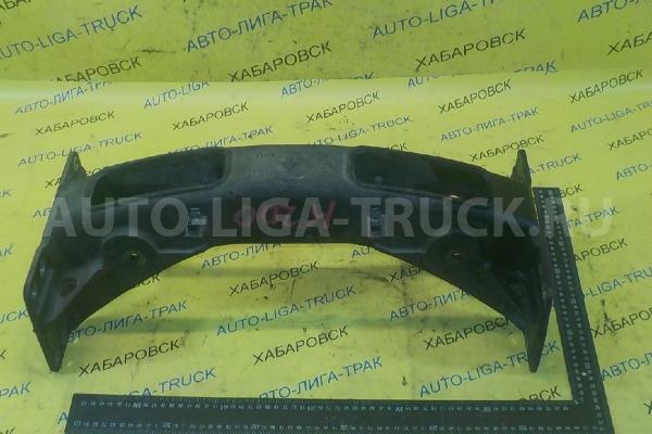 Кронштейн Mitsubishi Canter 4D33 Кронштейн 4D33 1999  MK300904