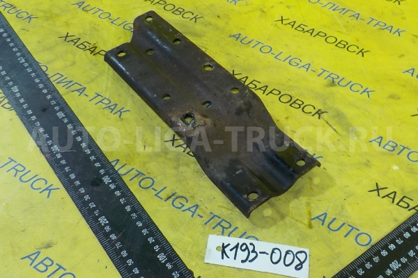 Кронштейн Mitsubishi Canter 4D35 Кронштейн 4D35   MC127511