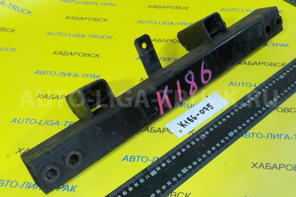 Кронштейн Mitsubishi Canter 4M40 Кронштейн 4M40 2003  