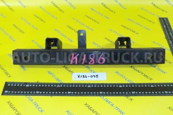 Кронштейн Mitsubishi Canter 4M40 Кронштейн 4M40 2003  