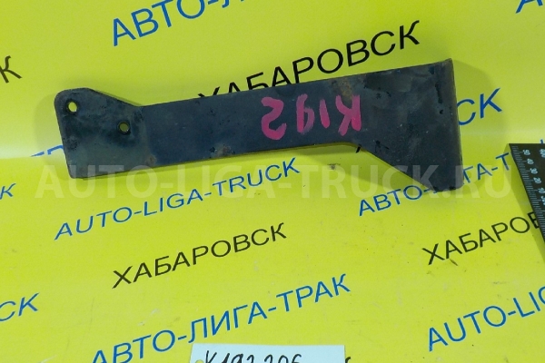 Кронштейн Mitsubishi Canter 4M42 Кронштейн  2006  ALT-000434