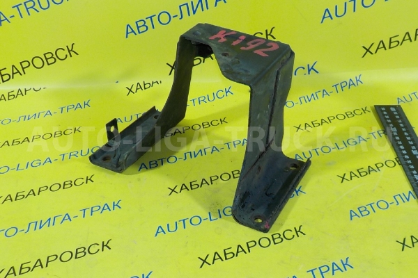 Кронштейн Mitsubishi Canter 4M42 Кронштейн  2006  ALT-000459