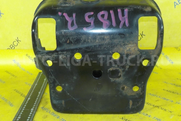 Кронштейн Mitsubishi Canter 4M51 Кронштейн 4M51 2003  MK335261