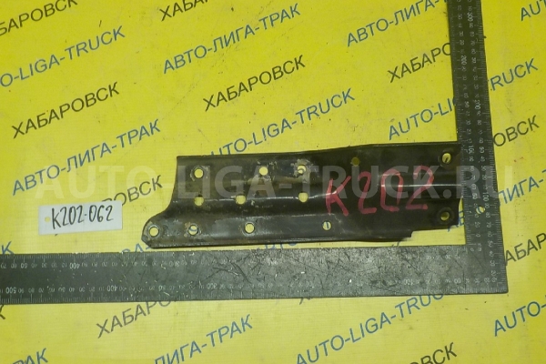Кронштейн Mitsubishi Canter 4M51 Кронштейн 4M51 2001  MC081108