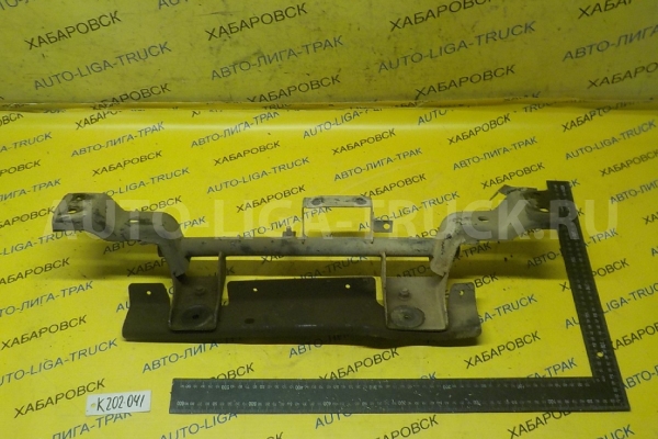 Кронштейн Mitsubishi Canter 4M51 Кронштейн 4M51 2001  ALT-000900