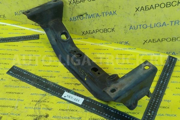 Кронштейн Nissan Atlas QD32 Кронштейн QD32 2005 54201-DA001 Кронштейн Nissan Atlas QD32 Кронштейн QD32 2005 54201-DA001