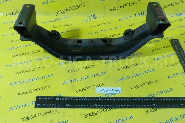 БАЛКА ПОПЕРЕЧНАЯ КПП Nissan Atlas TD27 Кронштейн TD27 1992  54701-T6001