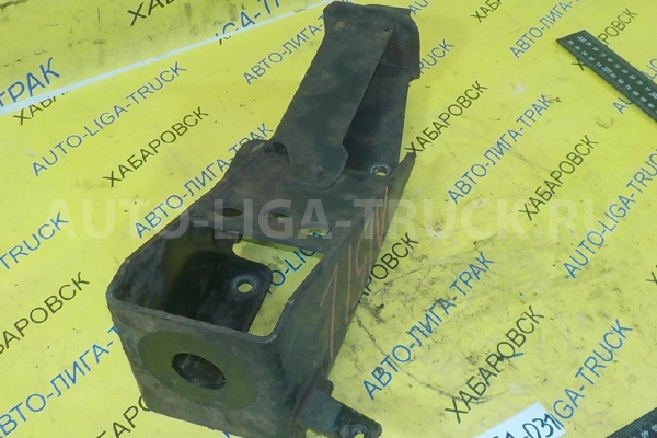 Кронштейн Nissan Atlas TD27 Кронштейн TD27 1997  95121-5T430