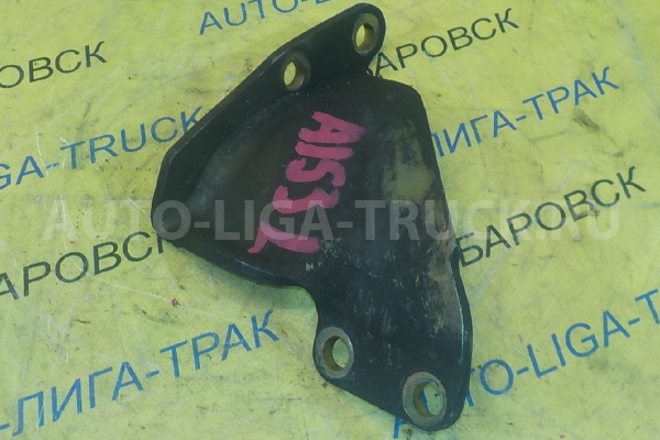 Кронштейн Nissan Atlas TD27 Кронштейн TD27 1996 30430-02N00 Кронштейн Nissan Atlas TD27 Кронштейн TD27 1996 30430-02N00