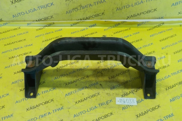 БАЛКА ПОПЕРЕЧНАЯ КПП Nissan Atlas TD27 Кронштейн TD27 1989  54701-T6001