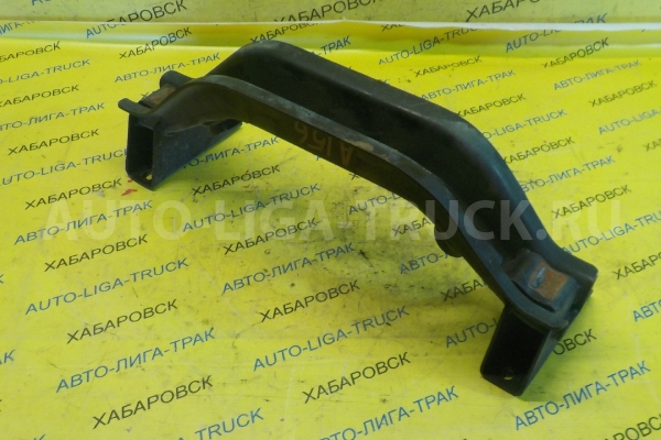 БАЛКА ПОПЕРЕЧНАЯ КПП Nissan Atlas TD27 Кронштейн TD27 1989  54701-T6001