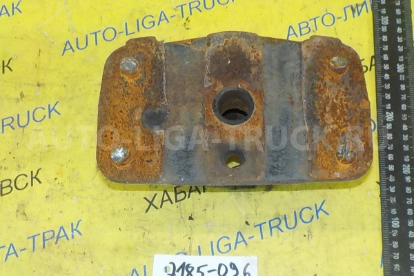 Кронштейн рессоры Isuzu Elf 4HJ1 Кронштейн рессоры 4HJ1 2003  9-53353-615-1