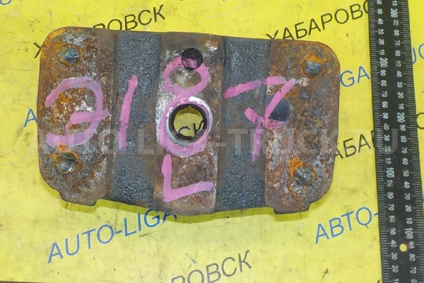 Кронштейн рессоры Isuzu Elf 4HJ1 Кронштейн рессоры 4HJ1 2004  9-53353-615-1