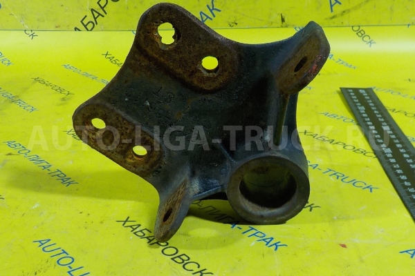 Кронштейн рессоры Toyota Dyna, Toyoace 15B Кронштейн рессоры 15B 1996  48417-36110